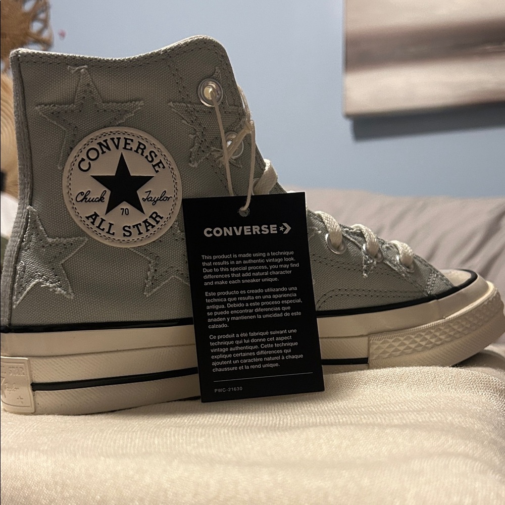 NWT Converse Chuck Taylor All Star High Tops in Light Gray- Star embroidery